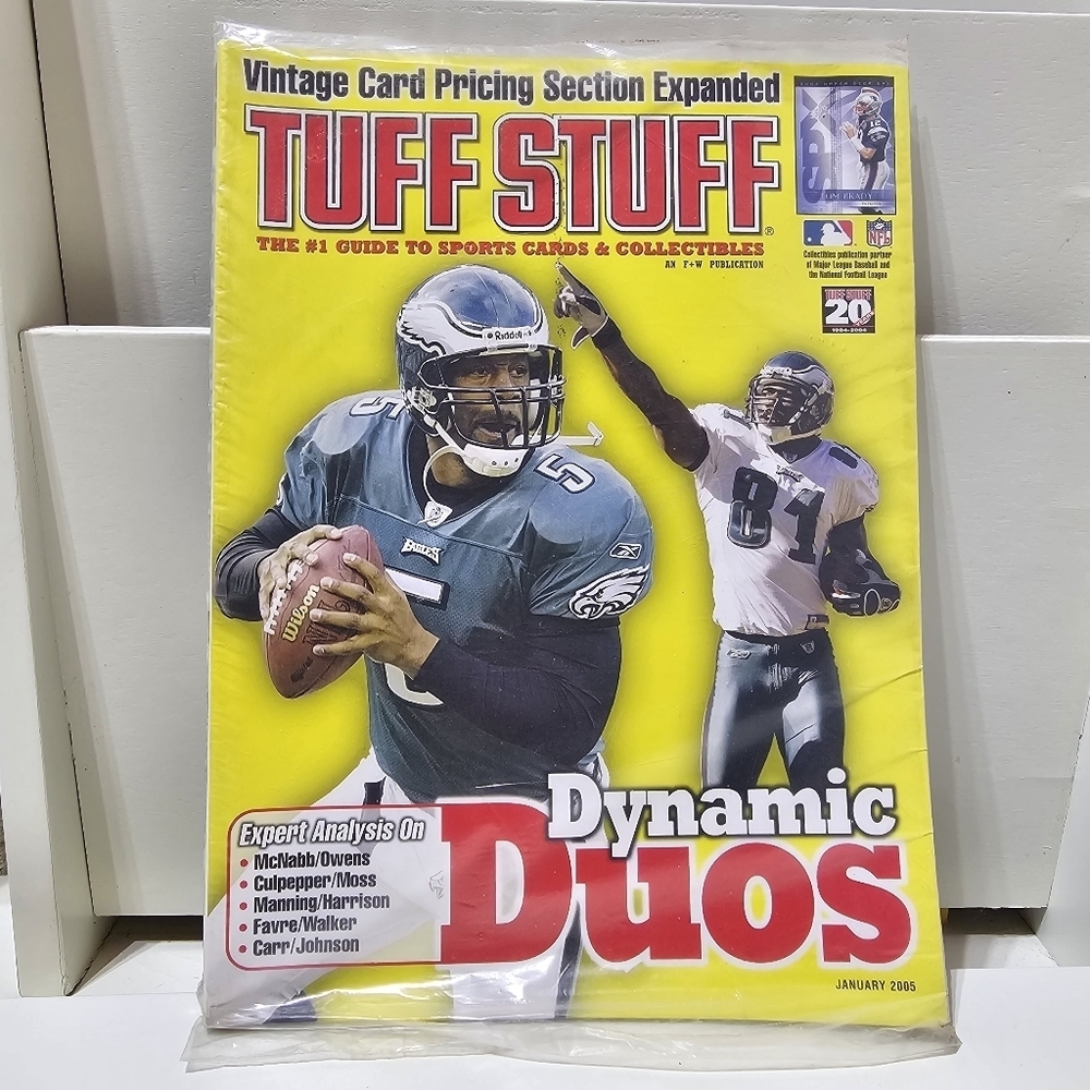 Philadelphia Eagles 2005 Tuff Stuff Sealed Magazine McNabb/Owens front cover